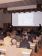 講演会のようす